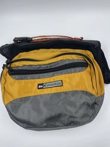 Mochila REI Adventure para perro bolsa de sillín paquete para senderismo tamaño mediano - Imagen 1 de 8