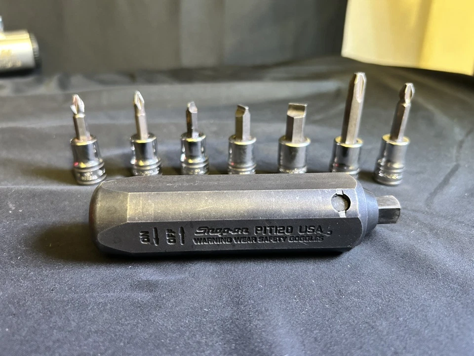 Snap-On PIT120 3/8" Drive Impact Driver 8-Piece Set NO CASE (CT6019329) - Image 1 of 4