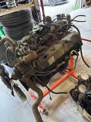 Ford 460 1985 1986 84 85 86 motor 7,5 bloque grande 4BBL funciona cuando se tira F250 F350 Foto 1 de 4