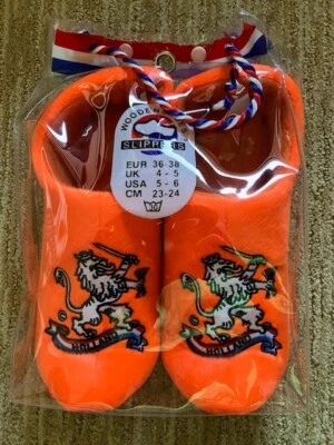 Zapatillas de zapatos de madera de felpa de Holanda Países Bajos NUEVAS se adapta a tallas W 5-6 Foto 1 de 3