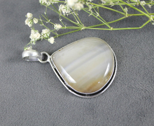 VETEMENTS Ciondolo 100% Agata Naturale Placcato Argento Unico Forma Cuore Regalo San Valentino