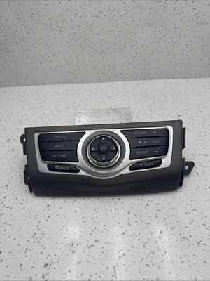 Panel de control de CD radio AM FM Nissan Murano 2009-2014 T9225 B402-2 Foto 1 de 4