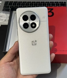 Oneplus 13 6,82 pouces 12+256 Go version CN double SIM 6000mAh 100W 5G débloqué - Photo 1 sur 8