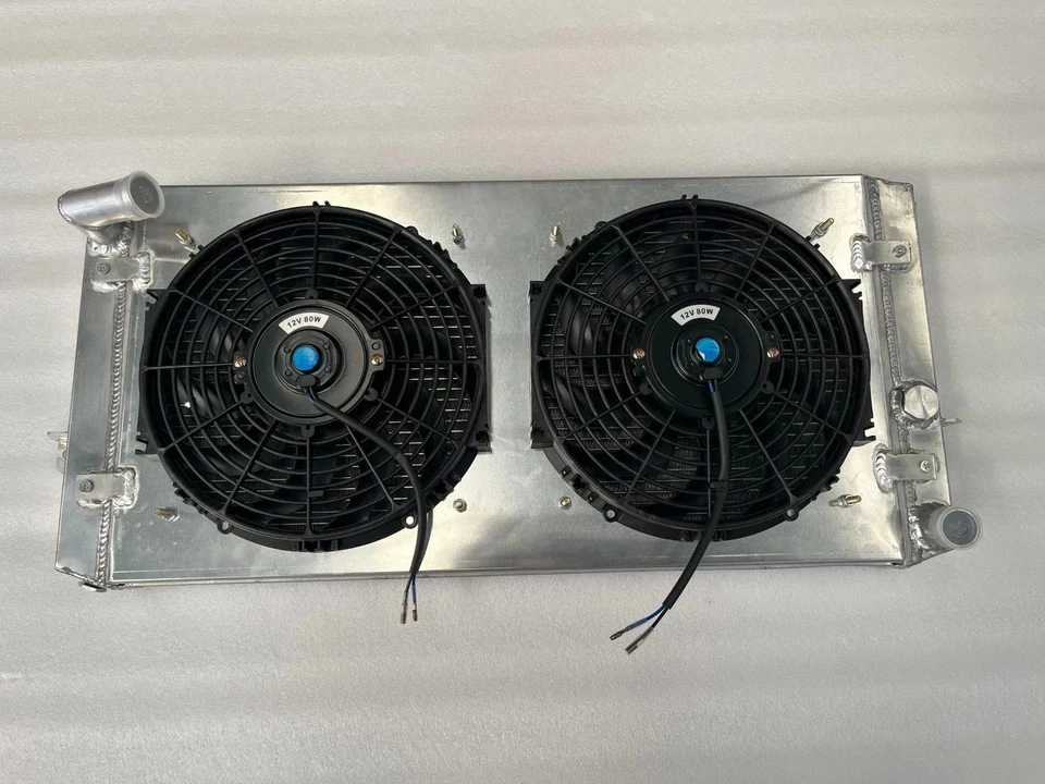 Radiador de motor para TVR Cerbera Chimera Griffith V8 + cubierta + ventilador Foto 1 de 4