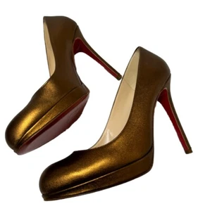 NEU CHRISTIAN LOUBOUTIN Plateau Metallic-Pumpen für runde Zehenpartie Größe 38 - Bild 1 von 5
