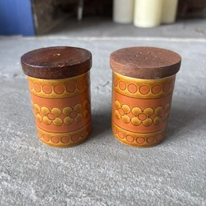 Vintage Retro Hornsea Pottery - Saffron - Salt and Pepper Pots Shakers - 1970s - Picture 1 of 9