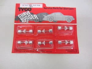 1980 Tyco Curve Hugger HP2 #8873 RT.HUB, GEAR, AXLE ASSY HO Slot Car New NOS - Picture 1 of 6