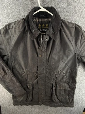 Chaqueta encerada Barbour Strathyre para hombre cremallera completa grande negra bolsillos utilitarios carga Foto 1 de 4