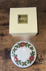 Mikasa Holiday Elegance Poinsettia Covered Trinket Ring Christmas 3.5" Vintage - Picture 1 of 4