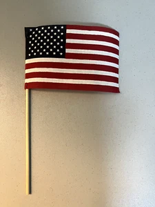 American Flags, Small, Lot Of 24, New, 4" X 6" on 10.25" Wooden staff (J43Z) - Picture 1 of 3