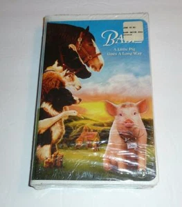 NEW 1995 Babe A Little Pig Goes A Long Way VHS Video Tape Children's Movie - Picture 1 of 2