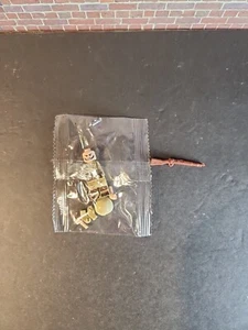 3rd Party Lego-like World War 2 Single DESERT GERMAN Soldier With RIFLE  - Picture 1 of 5