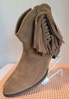 Ariat Wms 7B Style 10021630 Leather Upper with Fringe Suede Zip Ankle Boot - Image 1 of 4