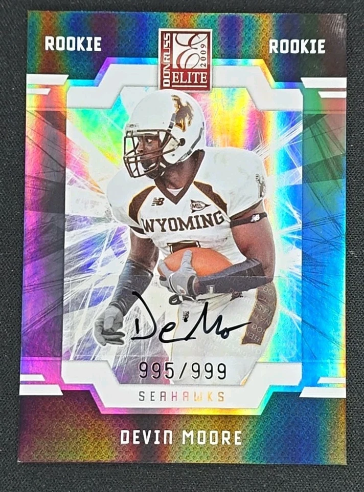 2009 Donruss Elite Football Devin Moore Silver Blast Rookie Auto #d 995/999 - Image 1 of 2