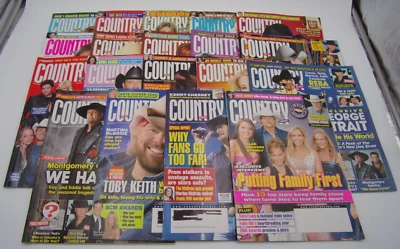 Country Weekly Music Magazines 2007 Lifestyle Music Fashion Lot of 19 - Image 1 of 4