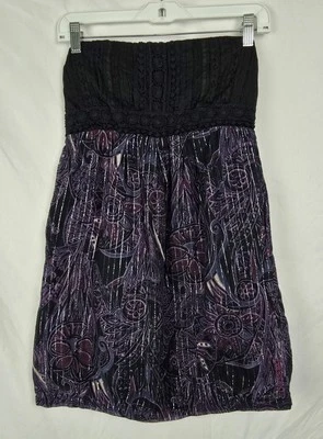 Billabong Strapless Dark Romantic Smocked Pintuck Embroidered Mini Dress sz M - Image 1 of 4