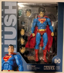 Medicom Mafex Batman Hush Superman - Picture 1 of 2