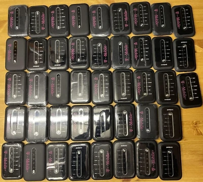 Defective Lot of 42 Coolpad CP331A 4G LTE T-Mobile Hotspot - Read description - Image 1 of 3