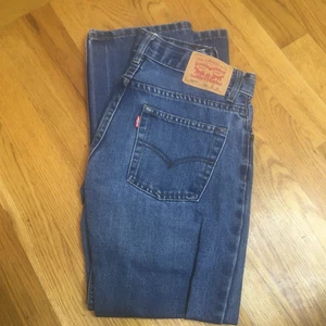 LEVI's - Boy's 505 Jeans Straight Fit - 12 Regular 26 x 26 -New Without Tags - Picture 1 of 3