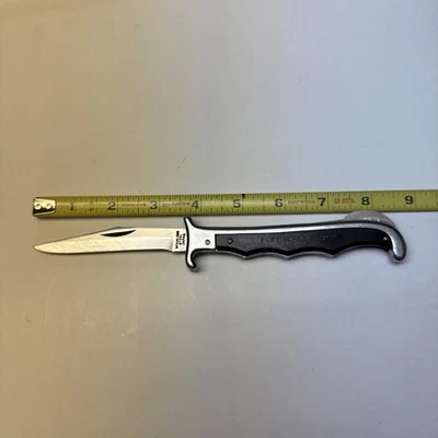 Japan Stainless Steel Lockback Black Handle Grip Pocket Knife - Image 1 of 4