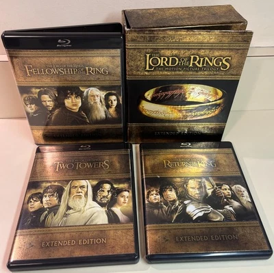 The Lord of the Rings Trilogy Blu-Ray & DVD Set Extended Edition, Inserts, Bonus Foto 1 de 4