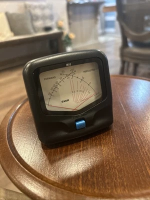 Medidor de vatios SWR móvil MFJ MFJ-842 140-525 MHz 150 W VHF/UHF Foto 1 de 3