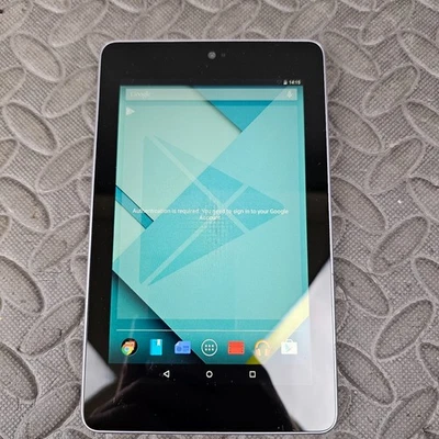 Asus Nexus 7 Tablet ME370T 32GB Android 7 Zoll Display 2015 schwarz - Bild 1 von 4