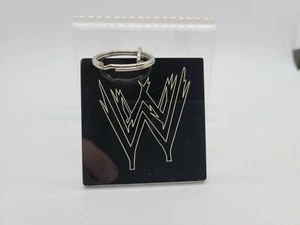Vintage geätztes WWE Get the F out Logo 2 1/2" Quadrat Schlüsselanhänger Spiegel Rückseite Neu aus altem Lagerbestand - Bild 1 von 5