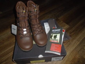 ALTBERG DEFENDER MENS COMBAT HIGH LIABILITY BOOTS SIZE 7L WIDE FIT NEW - Picture 1 of 4