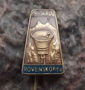 1974 Rovensko pod Troskami 600th Anniversary Tourist Souvenier Pin Badge - Picture 1 of 2