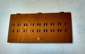 Toshiba Qosmio G35-AV600 Series Ram Memory Cover Plastic Door Plate w/ Screw - Picture 1 of 1