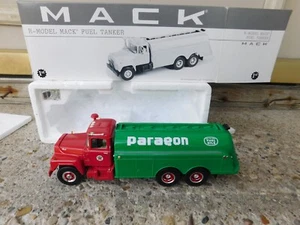 1/34 SCALE FIRST GEAR MACK R-MODEL TEXACO PARAGON FUEL CHIEF TANKER W/BOX MINT!! - Picture 1 of 8