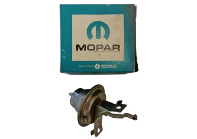 1966 Dodge Plymouth B-Body 361 Cubic Inch Vacuum Advance Unit 2642262 NOS - Image 1 of 4