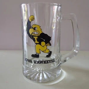 Herky The Hawk 24 Unzen Glas Bier Stein Glas Becher Iowa Hawkeyes Weihnachtsgeschenk  - Bild 1 von 4