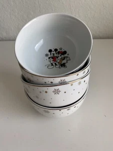 Juego de 4 DISNEY MICKEY MINNIE MOUSE Sopa de Navidad Copos de Nieve Bufanda Roja Cuenco NUEVO - Imagen 1 de 12