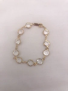 Vintage unsigned Bezel Set Clear Crystal Bracelet Gold Tone setting 7.25" long - Picture 1 of 3