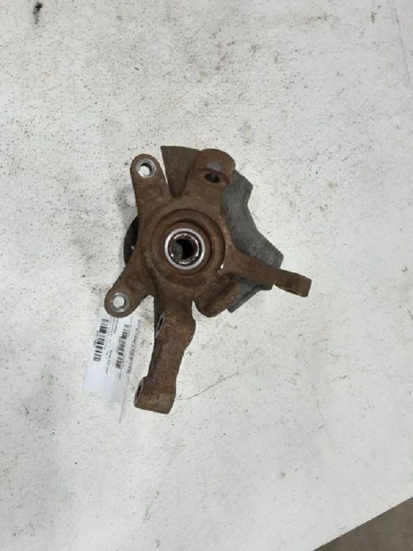 2004-2011 Chevy Aveo Driver Left Front Spindle Knuckle OEM - Image 1 of 4