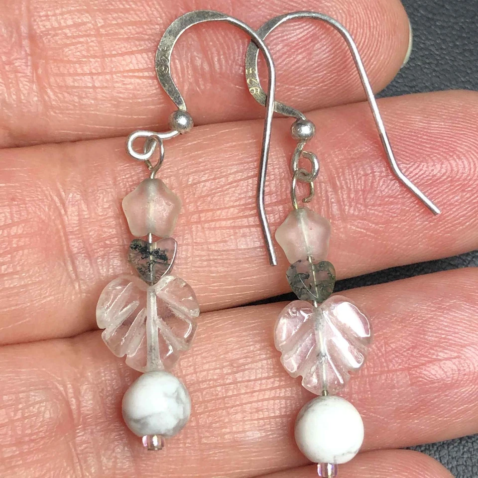 6839 estate Vintage 925 Howlite carved leaf quartz dangle earrings - Image 1 of 1
