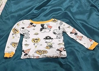 Top de pijama Peanuts Halloween 3T Snoopy Charlie Brown DEFECTOS Foto 1 de 4