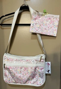 NWT Lesportsac Sanrio My Melody Deluxe Everyday Bag Crossbody Shoulder Tote - Picture 1 of 5