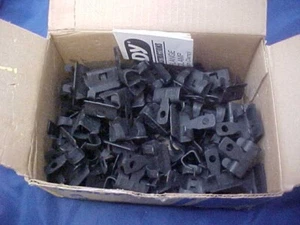 Box mit 80 ERICO CADDY FLANSCHKLEMMEN Träger 4H58 GAR - Bild 1 von 6