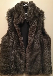 'TARGET' LADIES SOFT FAUX FUR (ACRYLIC & POLYESTER) FULLY LINED VEST~SZ 16 VGC - Picture 1 of 6