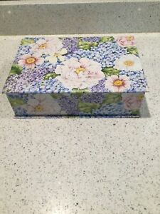 floral hinged boxed stationery set lined paper cards envelopes writing letters
