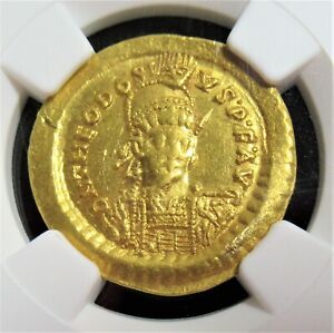 Theodosius II, Eastern Roman Empire (AD 402-450). AV solidus 4.47 gm NGC XF 4/5