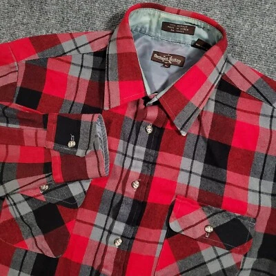 Vintage 1980s Northwest Territory Long Sleeve Flannel Button Up Shirt Large - Image 1 of 4