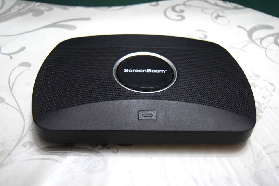 Actiontec ScreenBeam 1100 Plus 4K Wireless HDMI Extender Gigabit + PSU – Tested - Image 1 of 4