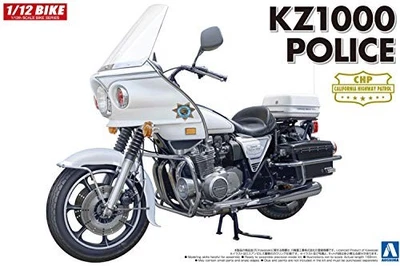 Maquette plastique police Kawasaki KZ1000 série moto Aoshima 1/12 n°54 - Photo 1/4
