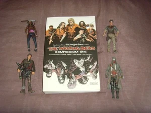 The Walking Dead Compendium 1 and Figure Bundle - Picture 1 of 1