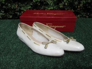 Salvatore Ferragamo Boutique White Bow Flats Slip On Shoes Size 10 AAA - Picture 1 of 9