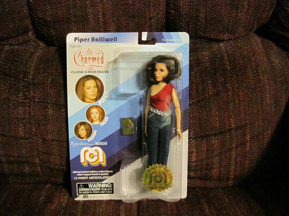 Charmed Piper Halliwell Mego 8 Inch Doll Figure 2018 Ltd Edition 5231/10 000